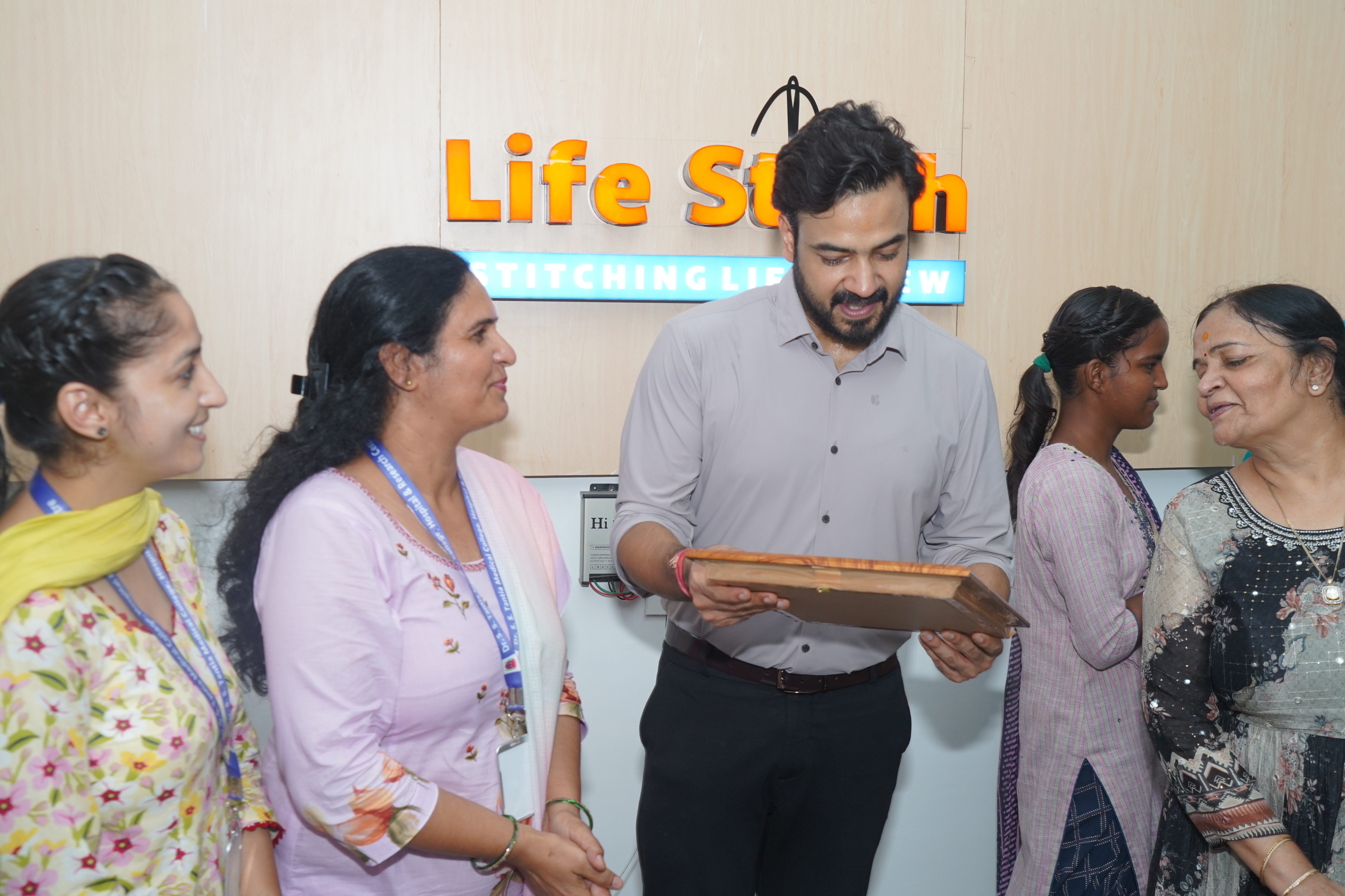 Lifestitch Team